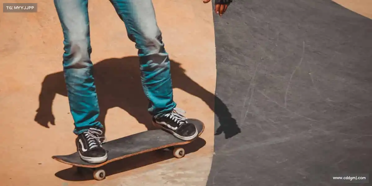 pp电子游戏平台试玩——用热爱,点燃每一个赛场🏋️♀️